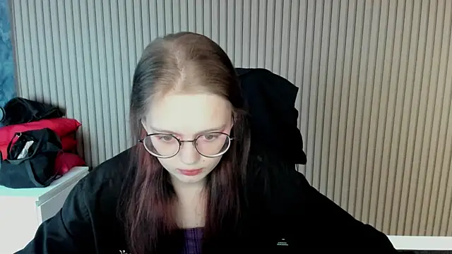 Snapshot of shy_elina01 chatting on October 2025 10:34:02 AM shy elina01 online show from October 2025 10:34:02 AM