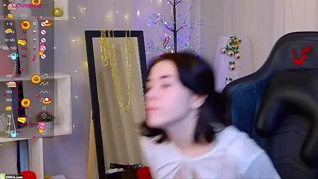 Kelly foox online show from December 2025 12:07:02 AM