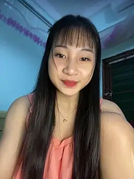 banlinh004 online show from October 2025 03:29:02 PM