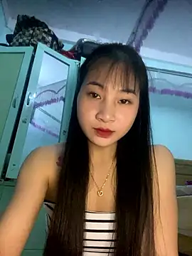 banlinh004 online show from January 2026 02:08:01 PM