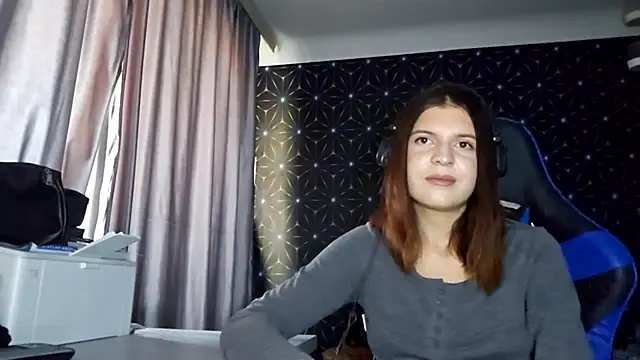 LissaKradfer online show from October 2025 07:41:02 AM