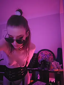 Snapshot of lonely_Cosplay_chick chatting on November 2025 06:02:01 PM lonely Cosplay chick online show from November 2025 06:02:01 PM