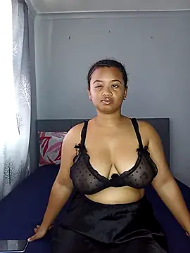 Sultrytits6 online show from April 2026 09:29:01 AM