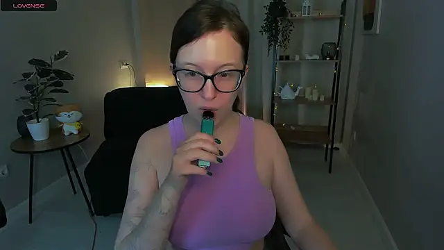 Snapshot of arizzzona chatting on November 2025 05:55:01 AM arizzzona online show from November 2025 05:55:01 AM