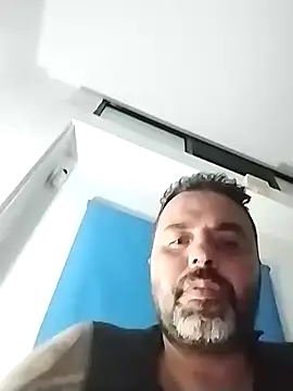 Snapshot of SupposedRedash chatting on October 2025 05:16:01 AM SupposedRedash online show from October 2025 05:16:01 AM