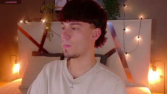 LiamThunder05  online show from November 2025 02:55:02 AM