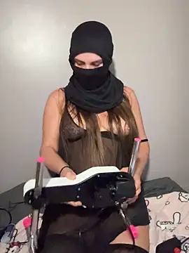 Snapshot of bebecita_x chatting on October 2025 09:35:02 PM bebecita x online show from October 2025 09:35:02 PM