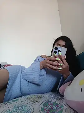 caramel doll   online show from November 2025 04:33:01 PM