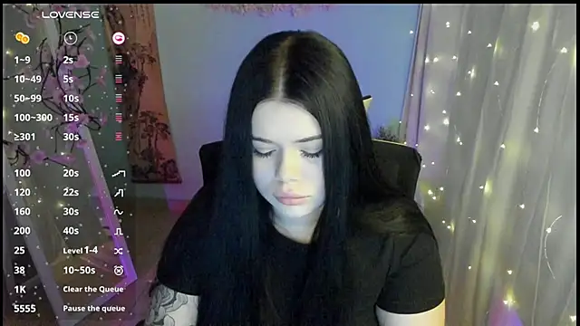 Mona Esty online show from March 2026 07:15:01 AM