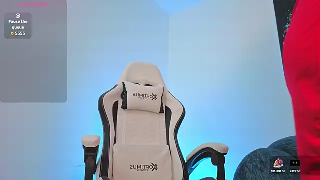 Violet Jhonson online show from October 2025 02:14:02 PM