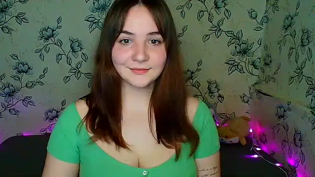 Snapshot of OliviaMontgommery chatting on April 2026 02:25:01 PM OliviaMontgommery online show from April 2026 02:25:01 PM