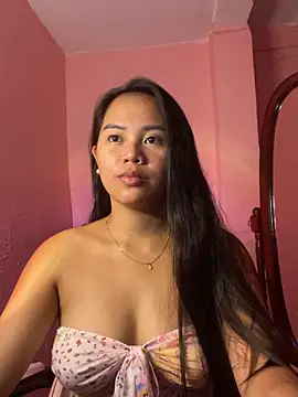 Funtasee Andi online show from April 2026 08:03:01 PM