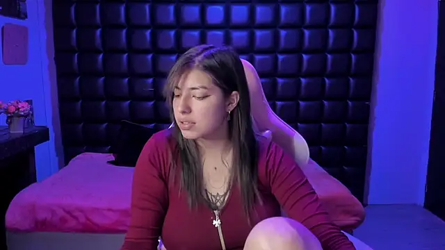 Violetta Swett  online show from November 2025 01:25:02 PM