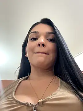 Snapshot of catalina_garciaa chatting on November 2025 06:39:01 PM catalina garciaa online show from November 2025 06:39:01 PM