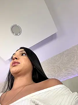 Snapshot of catalina_garciaa chatting on November 2025 07:16:02 PM catalina garciaa online show from November 2025 07:16:02 PM