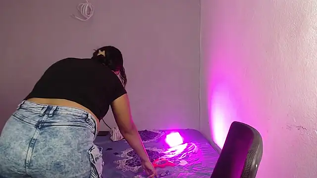 sirinay collegiate91 online show from November 2025 12:29:02 PM