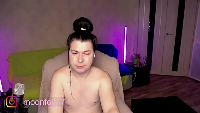 Snapshot of micromouse_mo chatting on April 2026 11:54:01 PM micromouse mo online show from April 2026 11:54:01 PM