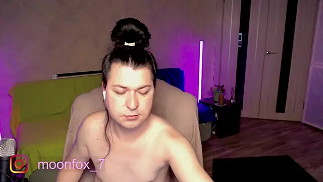 Snapshot of micromouse_mo chatting on April 2026 09:20:01 PM micromouse mo online show from April 2026 09:20:01 PM