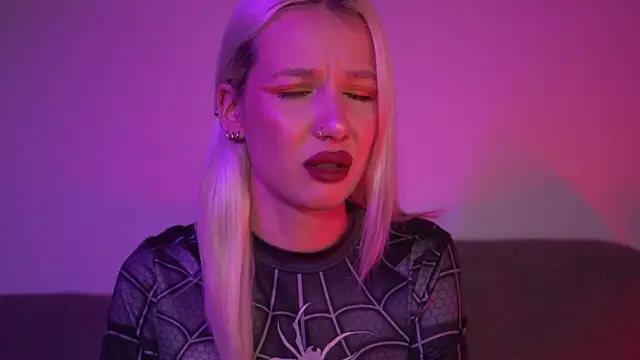 Snapshot of RanyThomson chatting on March 2026 02:17:01 PM RanyThomson online show from March 2026 02:17:01 PM