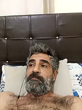 AliTaner07 online show from December 2025 10:37:02 PM