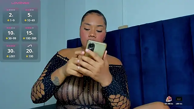 Ahilyn online show from November 2025 07:34:01 PM