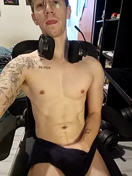 SweetGoodBoy22 online show from October 2025 03:25:01 PM