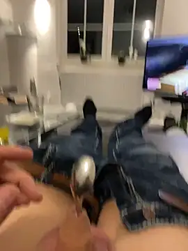 Sklavekay online show from March 2026 11:00:02 PM