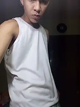 Snapshot of Mrdante23 chatting on October 2025 01:38:01 AM Mrdante23 online show from October 2025 01:38:01 AM