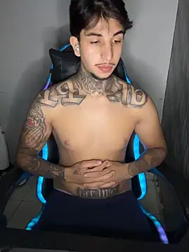 Snapshot of RealGdiass chatting on March 2026 11:27:02 PM RealGdiass online show from March 2026 11:27:02 PM