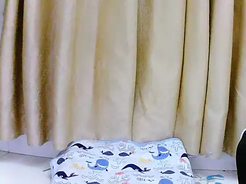 Minatasuka online show from November 2025 01:17:02 PM