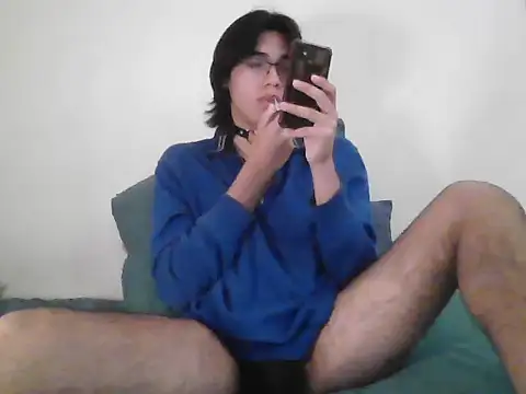 Sunny Pebble online show from December 2025 02:19:01 AM