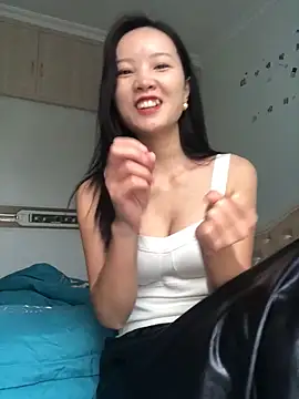 Mile-m online show from October 2025 02:15:01 AM