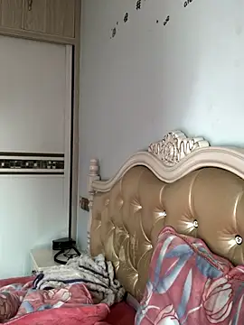 Mile-m online show from January 2026 06:06:02 AM