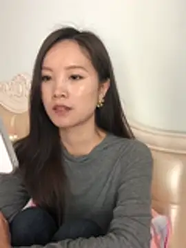 Snapshot of Mile-m chatting on March 2026 03:00:02 AM Mile-m online show from March 2026 03:00:02 AM