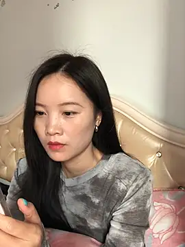 Snapshot of Mile-m chatting on March 2026 09:03:02 AM Mile-m online show from March 2026 09:03:02 AM