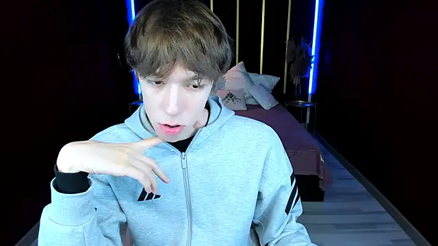 Snapshot of MarkBranston chatting on March 2026 11:05:02 AM MarkBranston online show from March 2026 11:05:02 AM