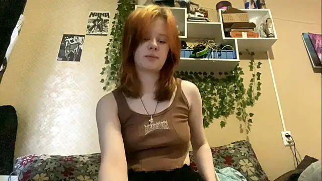 Snapshot of AnitaVanruiten chatting on October 2025 05:08:01 AM AnitaVanruiten online show from October 2025 05:08:01 AM