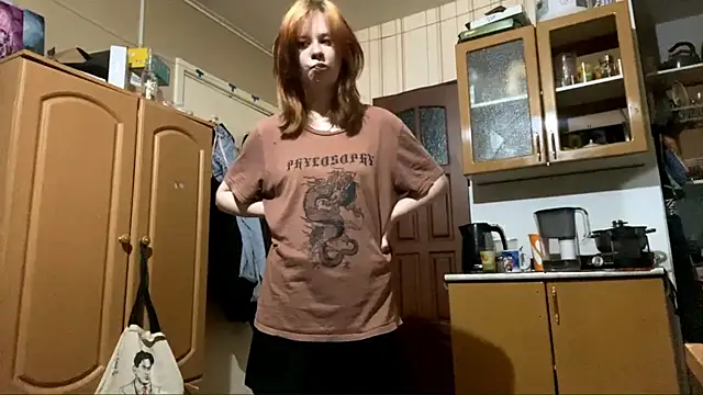 Snapshot of AnitaVanruiten chatting on October 2025 04:13:01 AM AnitaVanruiten online show from October 2025 04:13:01 AM