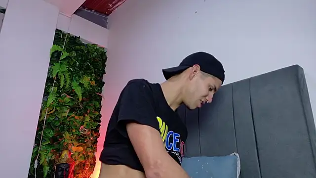 samirscott online show from March 2026 12:20:01 PM