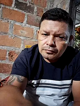 lady and charly online show from November 2025 01:38:02 AM