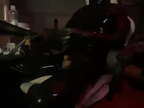 Wuza-H online show from December 2025 07:32:01 PM