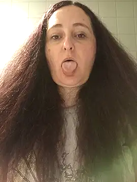 Snapshot of Bella_862 chatting on April 2026 06:51:01 AM Bella 862 online show from April 2026 06:51:01 AM