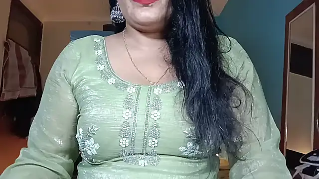 horny milf couple online show from June 2026 08:55:01 PM