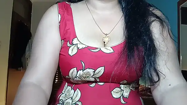 horny milf couple online show from June 2026 06:17:01 PM