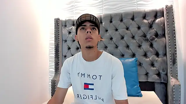 JACCOCK 4 online show from November 2025 03:41:01 AM