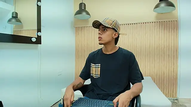 JACCOCK 4 online show from December 2025 03:46:02 AM