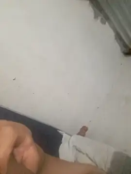 Elkiler72027 online show from October 2025 09:03:02 PM