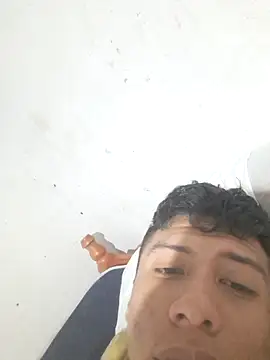 Elkiler72027 online show from October 2025 07:01:02 AM