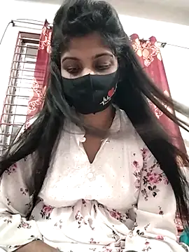 Queen-Any online show from October 2025 02:56:02 PM