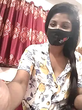 Queen-Any online show from October 2025 05:24:02 PM